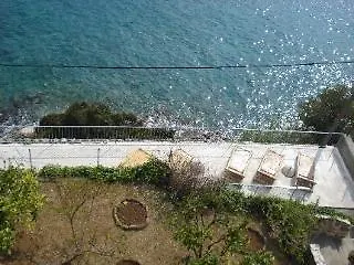 Front One Bedroom (adults Only) アパート ドゥブロブニク